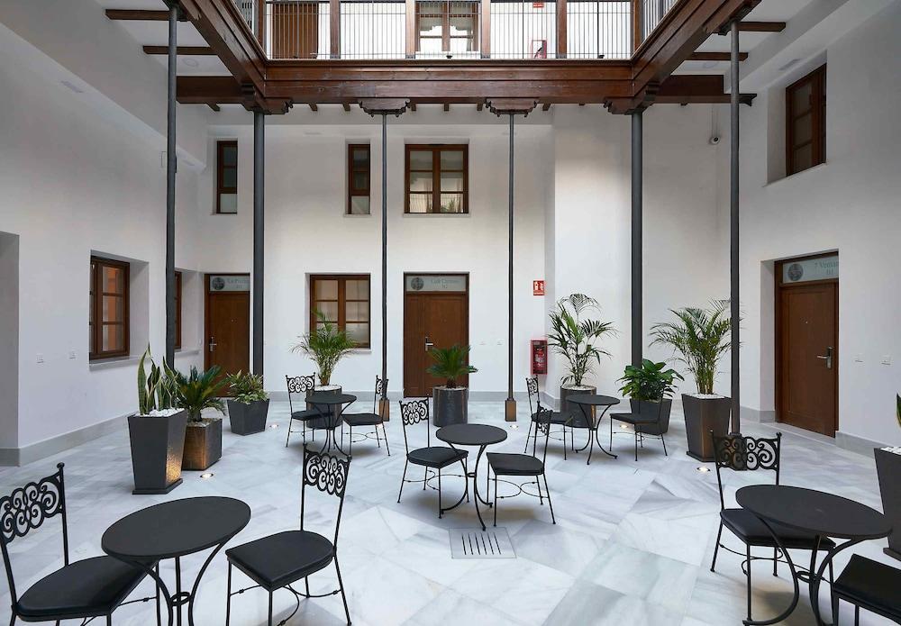 Palacio Buenavista Seville Exterior photo
