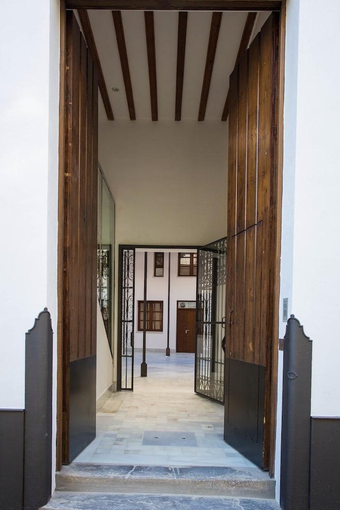 Palacio Buenavista Seville Exterior photo